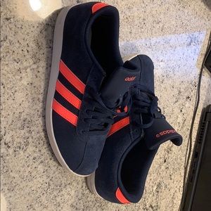 Adidas Sneakers